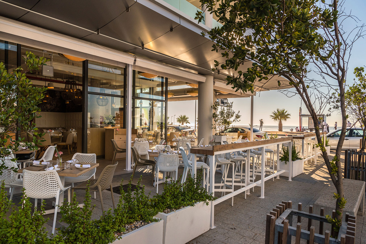 lilys restaurant mouille point