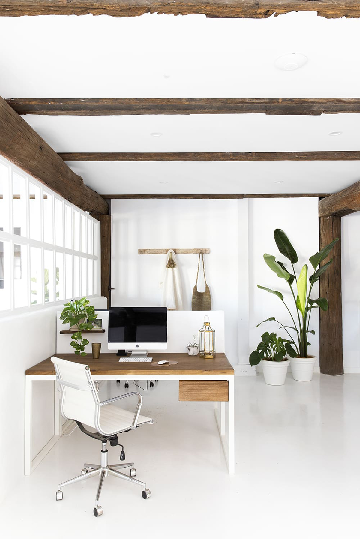 minimal white office design