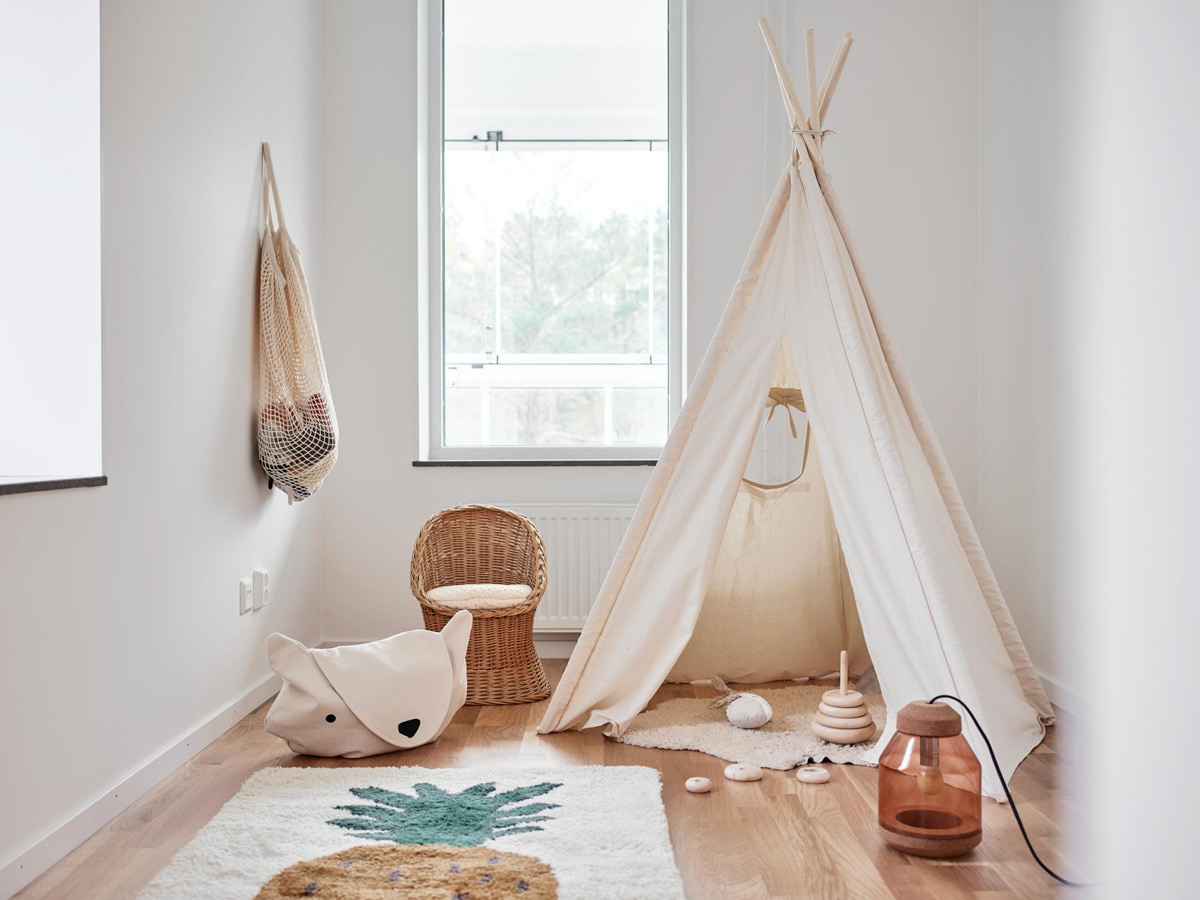 Apartment Styled in Autumn Colours