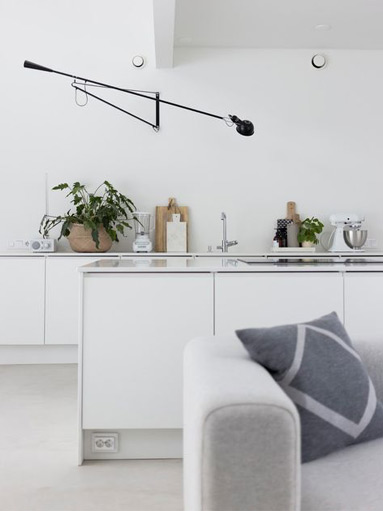 The Swing Arm Wall Lamp