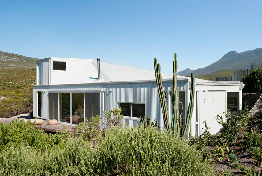 Plywood House in Cape Point