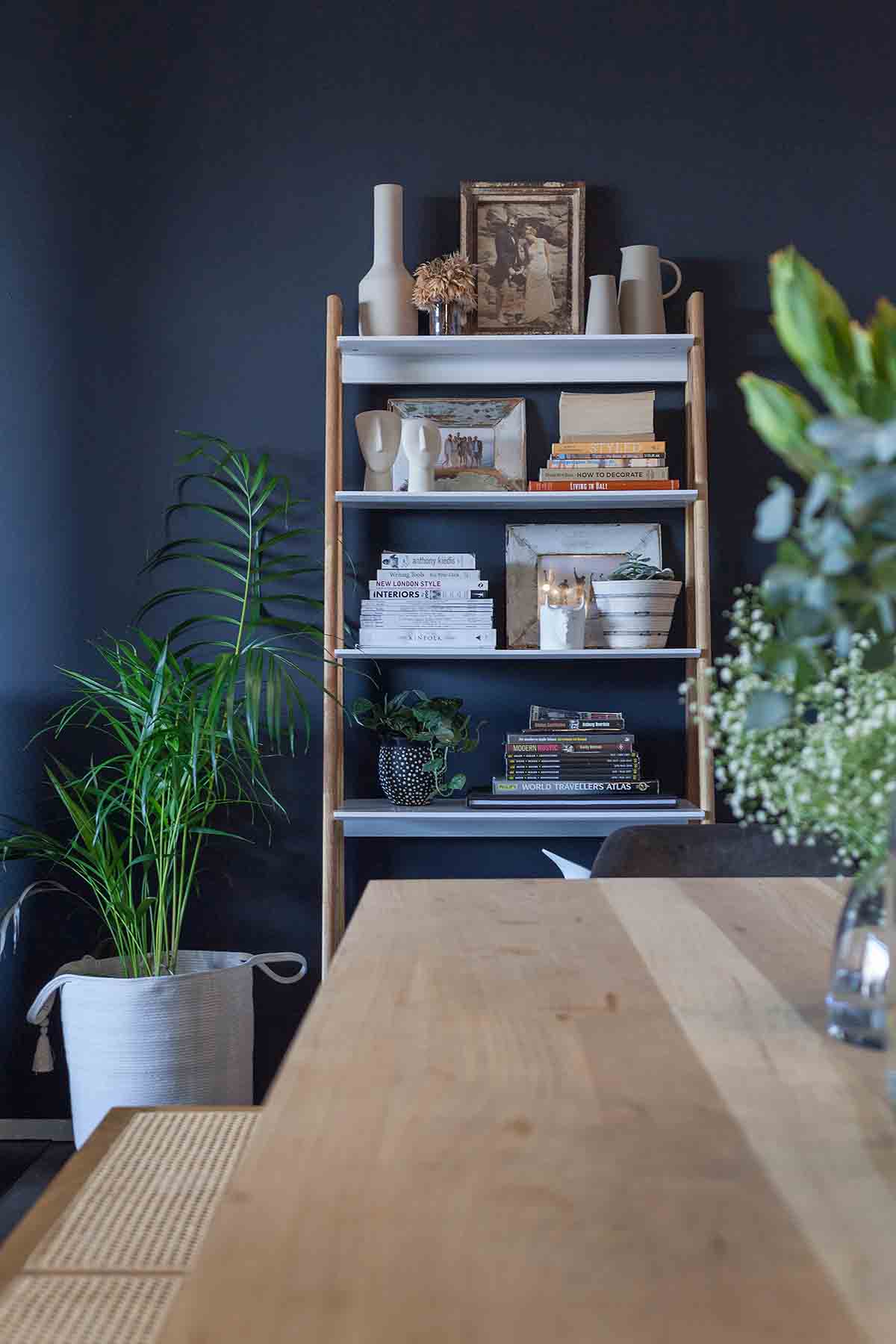 Shelf Styling 3 common mistakes and 3 easy steps