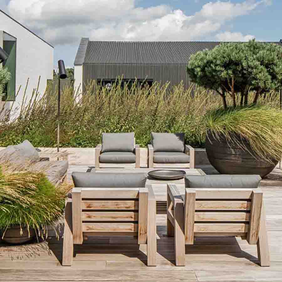 Wood and White Outdoor Living Inspiration