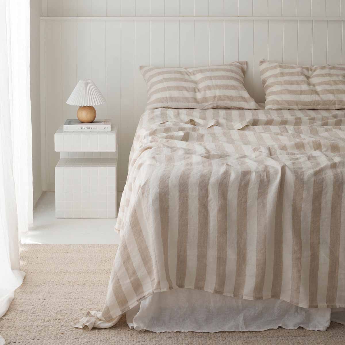 How To Design A Neutral Bedroom 