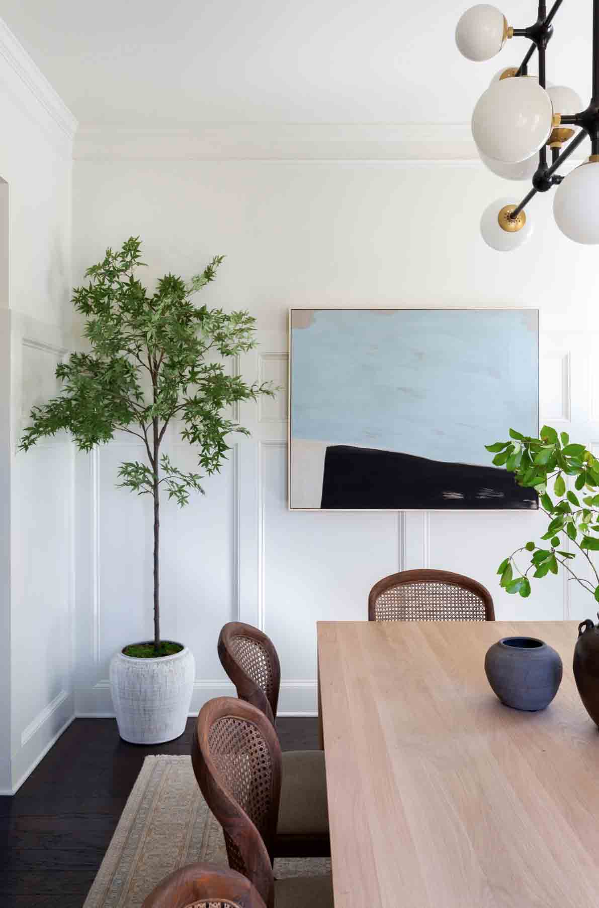 Why The Dining Room Should Be The Heart Of Your Home