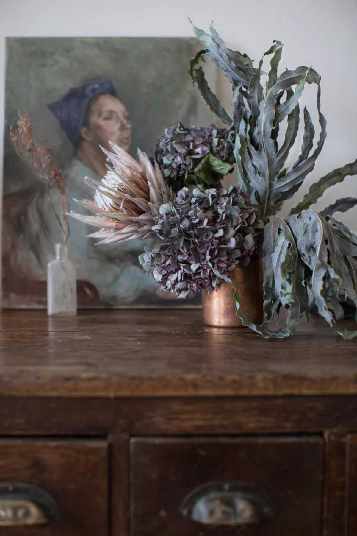 Dried flowers in the house - do we love them 