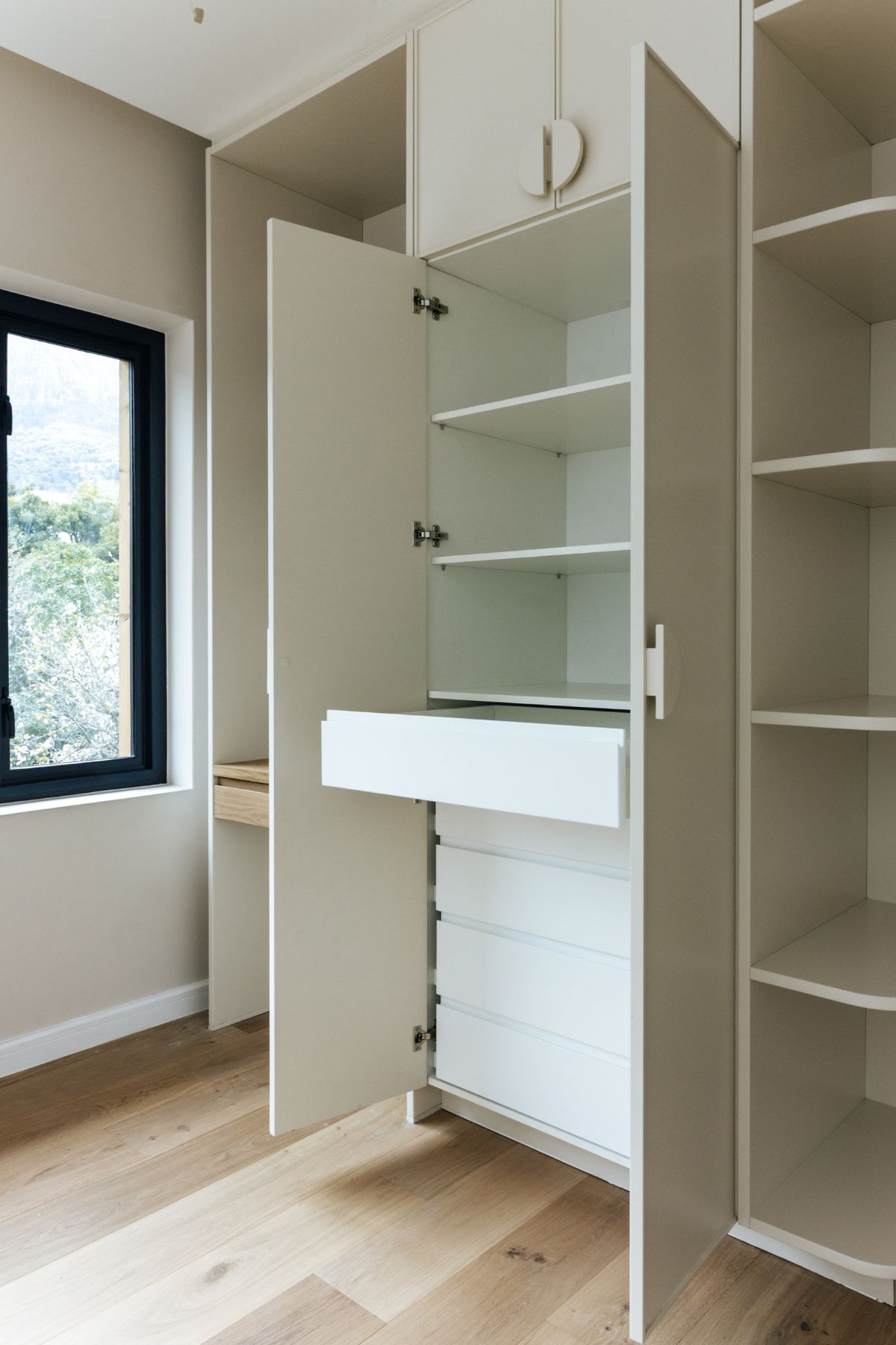 The Home Studio Wardrobe Design Done Properly